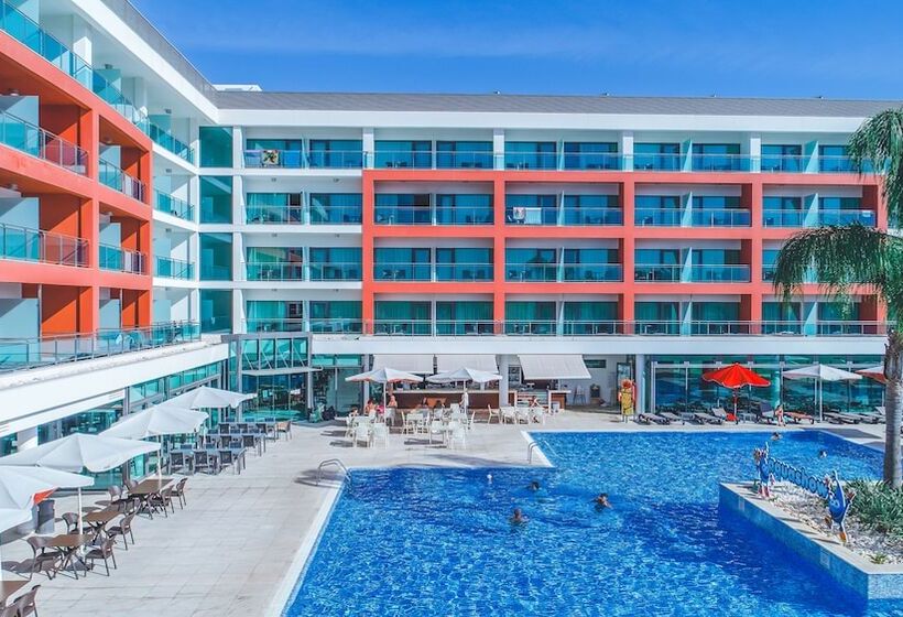 酒店 Aquashow Park