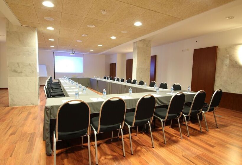 酒店 Aquashow Park