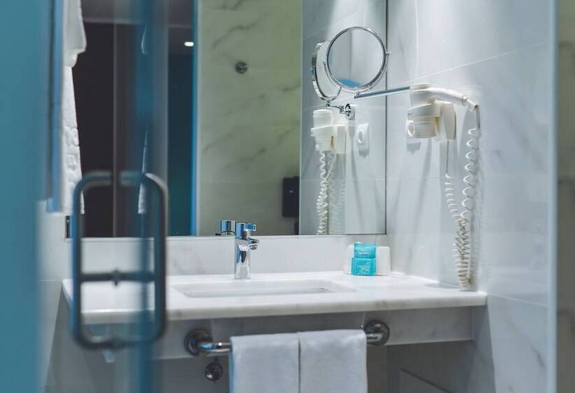 酒店 Aquashow Park