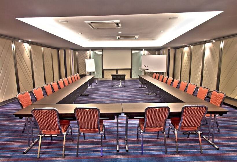 فندق Armada Petaling Jaya