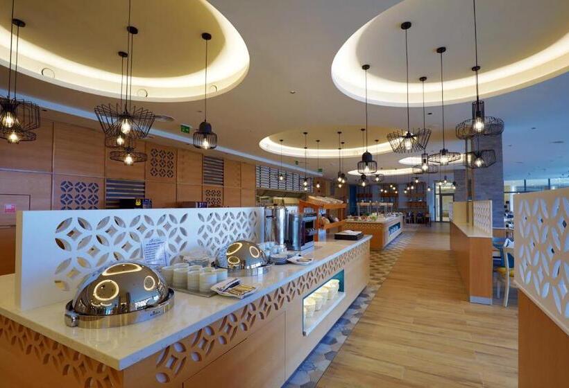 Astoria Hotel All Inclusive & Private Beach