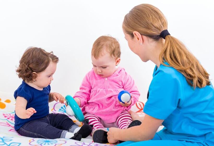 هتل Avani Deira Dubai