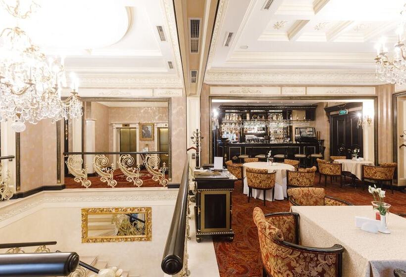 هتل Axelhof Boutique