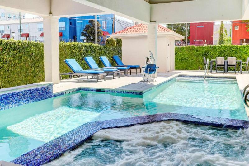 בית מלון כפרי Best Western Plus Downtown Inn & Suites