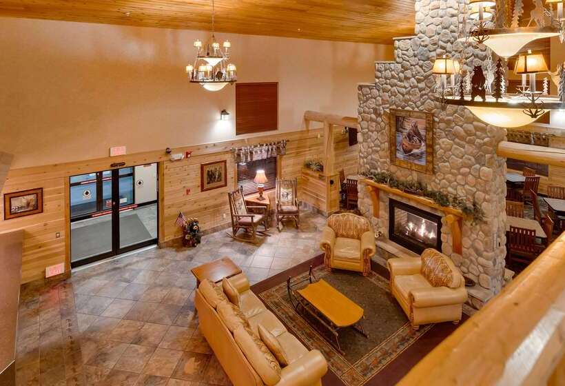 호텔 Best Western Plus Kelly Inn & Suites