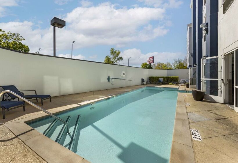 Best Western Plus Nashville Airport Hotel   Bna