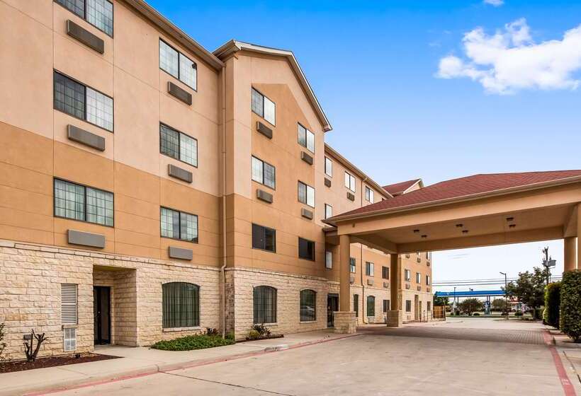 Best Western Windsor Pointe Hotel & Suites Frost Bank Center