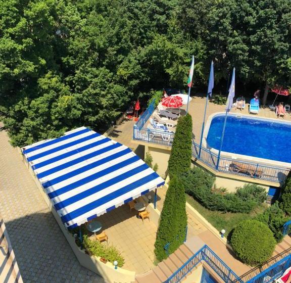 فندق Blue Sky   Parking & All Inclusive