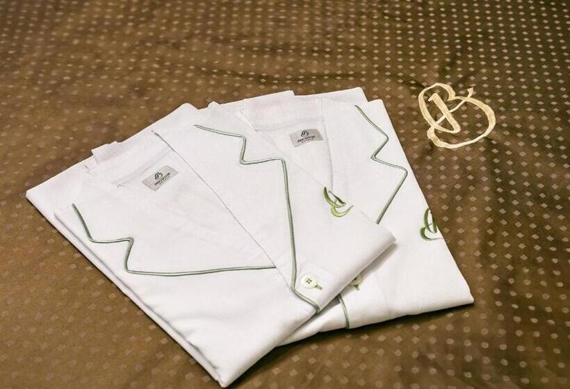 בית מלון כפרי Brighton City Osaka Kitahama