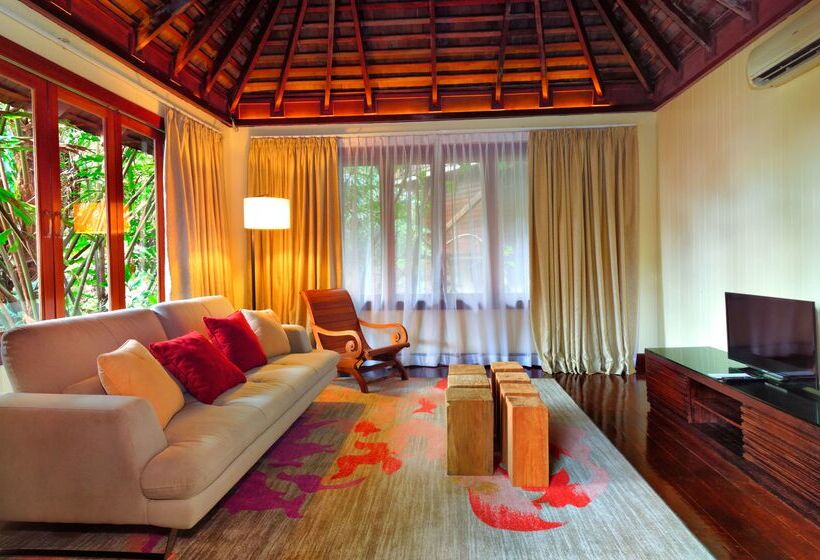 בית מלון כפרי Bunga Raya Island Resort & Spa