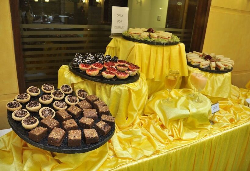 호텔 The Cambay Grand