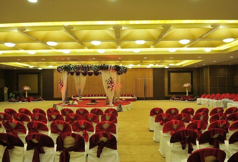 호텔 The Cambay Grand