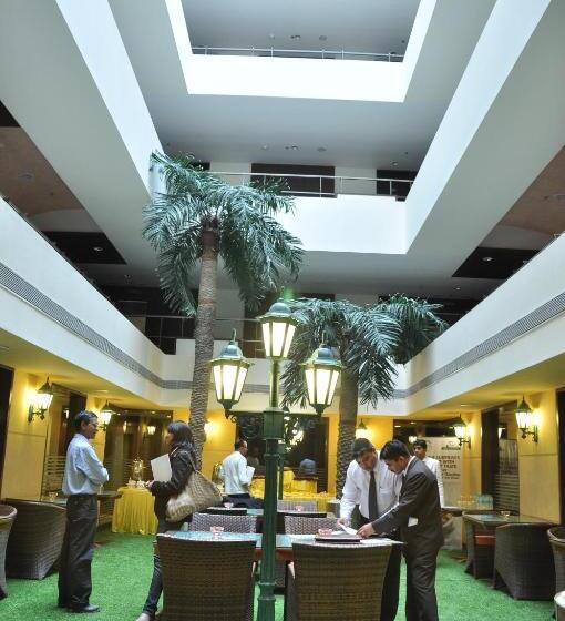 호텔 The Cambay Grand