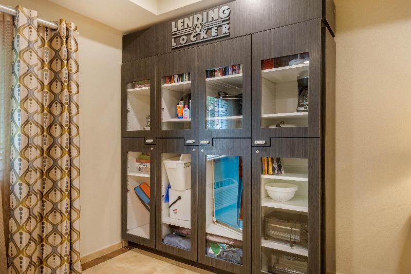 酒店 Candlewood Suites Fort Myers/sanibel Gateway, An Ihg