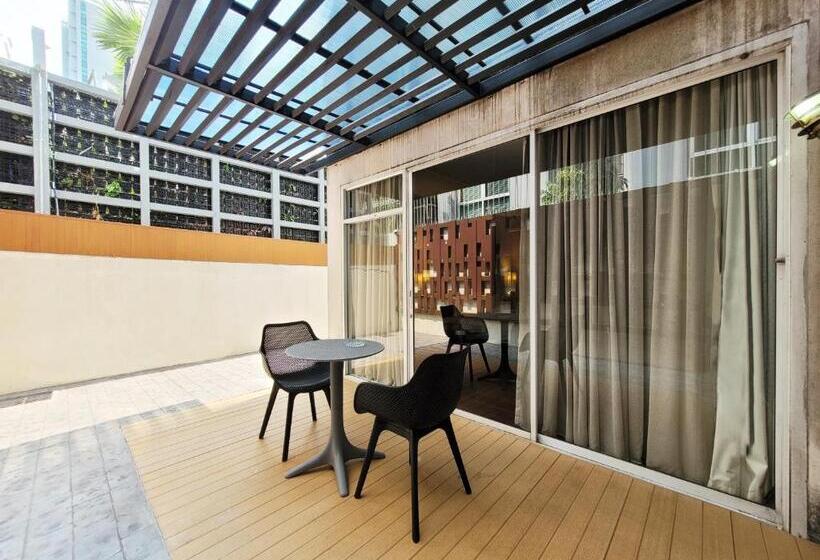 호텔 Citichic Sukhumvit 13 By Compass Hospitality