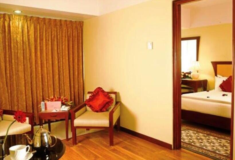 Hotel Classic Sarovar Portico Trivandrum