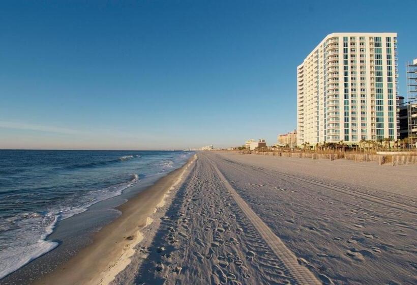 هتل Club Wyndham Towers On The Grove