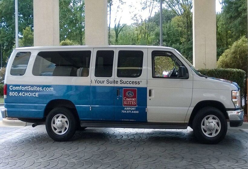 فندق Comfort Suites Airport