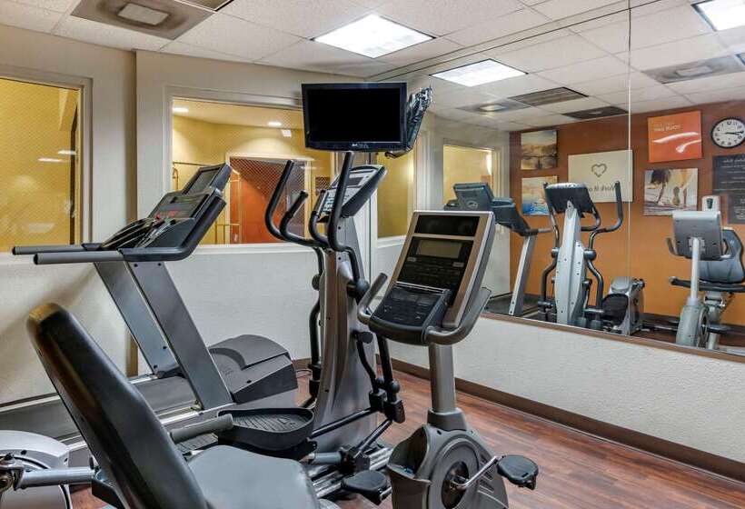 فندق Comfort Suites Fort Pierce I95