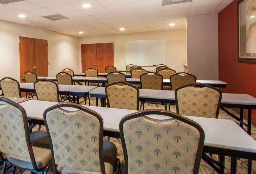 فندق Comfort Suites Fort Pierce I95