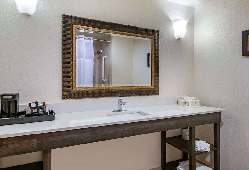 فندق Comfort Suites Fort Pierce I95