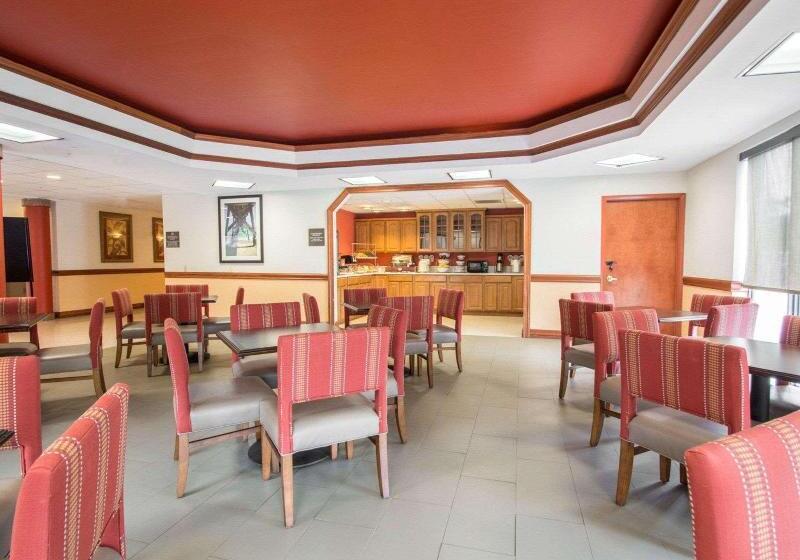 فندق Comfort Suites Fort Pierce I95