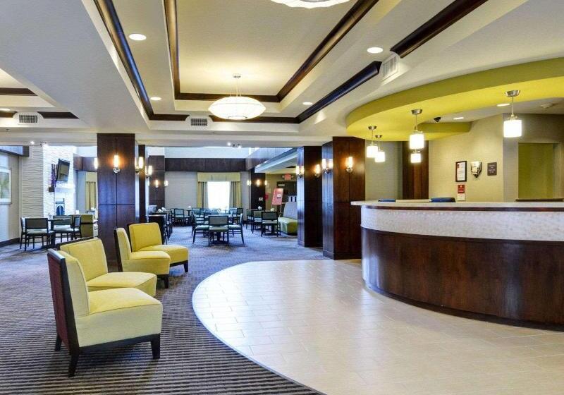 فندق Comfort Suites Little Rock West