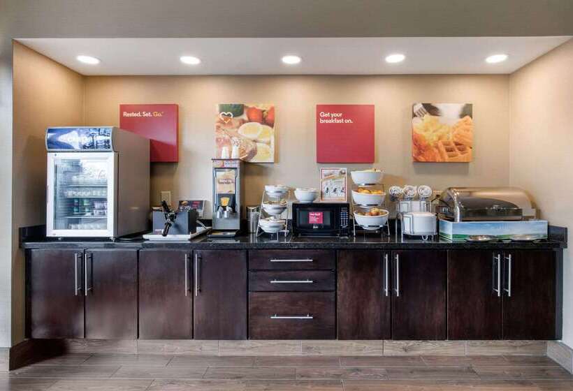 هتل Comfort Suites