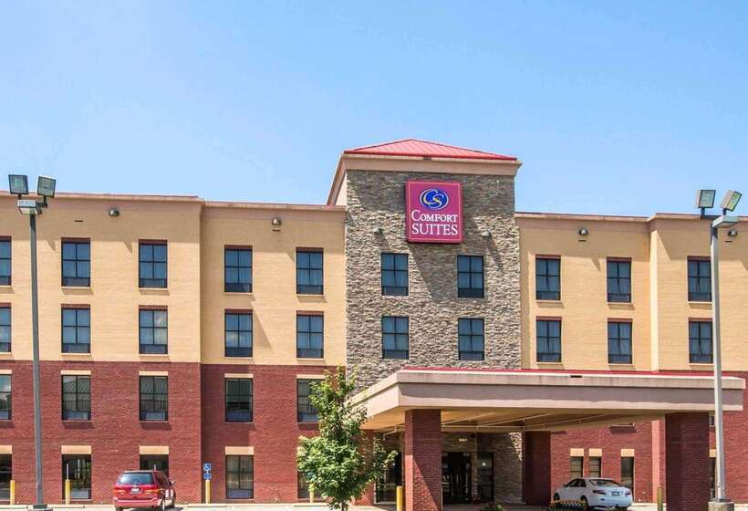 هتل Comfort Suites