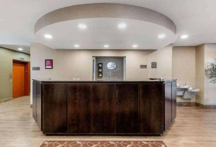 هتل Comfort Suites