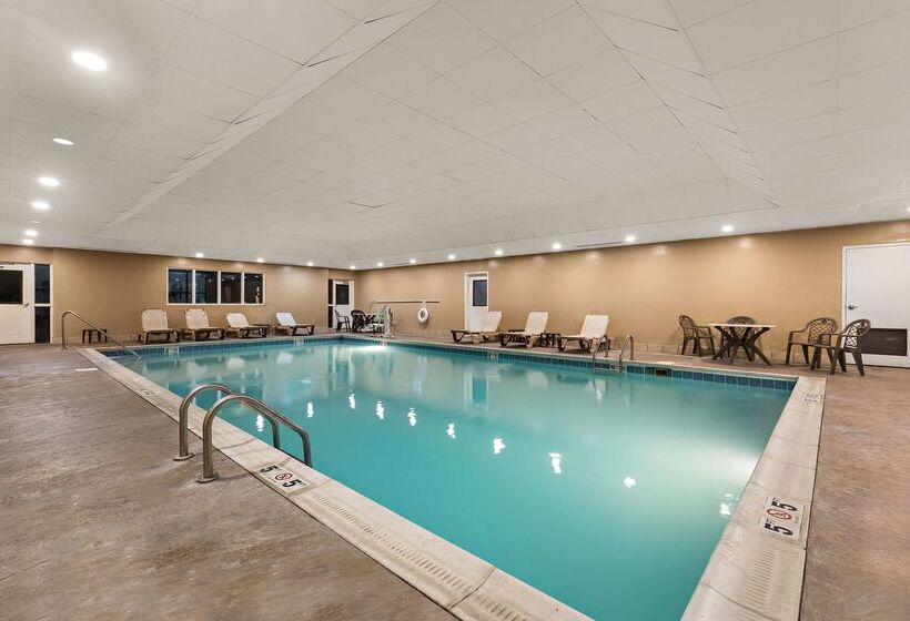 هتل Comfort Suites