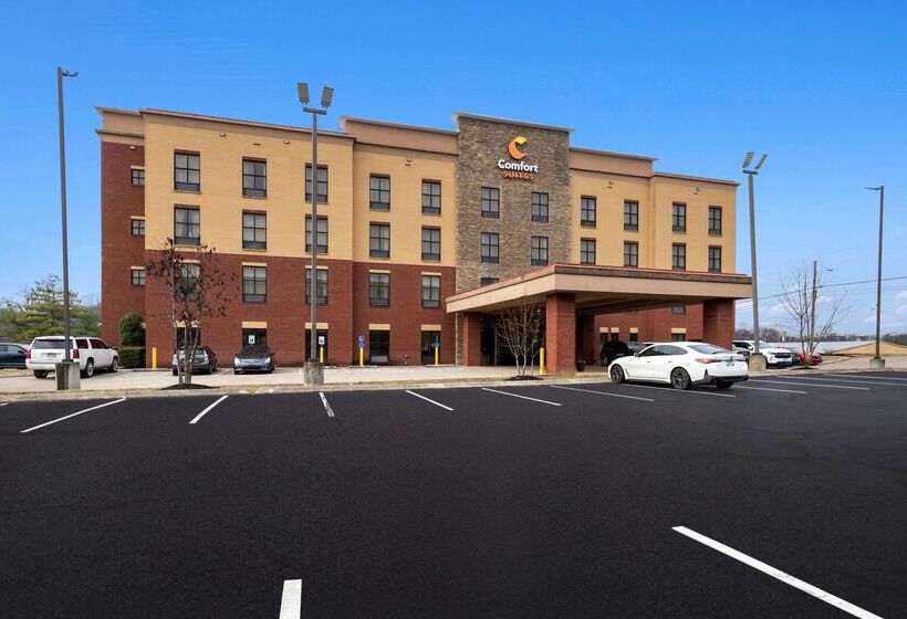هتل Comfort Suites