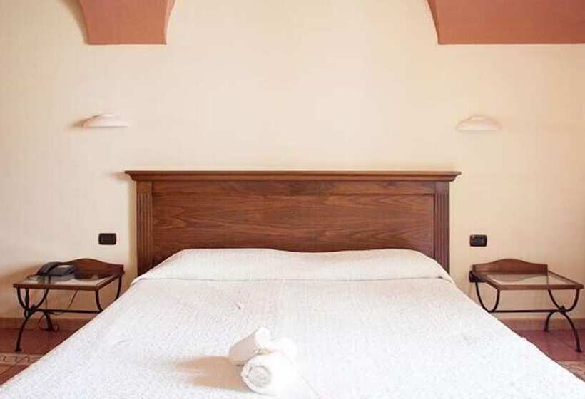 בית מלון כפרי Corte Fiorita Albergo Diffuso