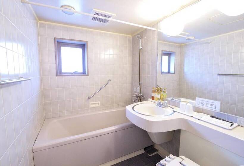 Court Hotel Fukuoka Tenjin