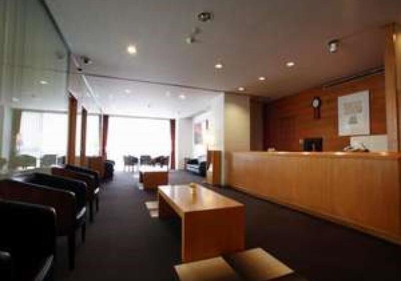 Court Hotel Fukuoka Tenjin