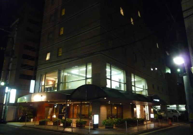 Court Hotel Fukuoka Tenjin
