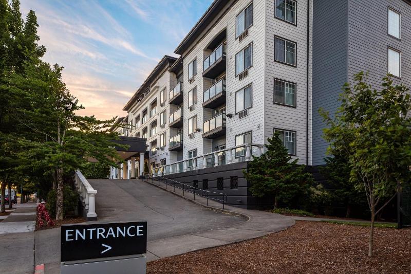 هتل Courtyard By Marriott Portland North