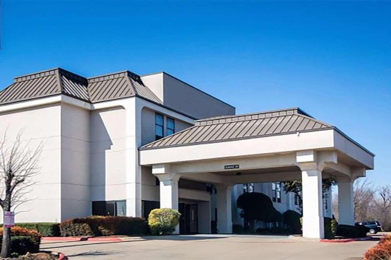 فندق Days Inn By Wyndham Fort Worth North / Fossil Creek