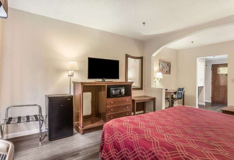 ホテル Econo Lodge Inn & Suites Marietta