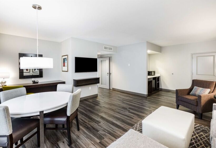 בית מלון כפרי Embassy Suites By Hilton Houston Energy Corridor