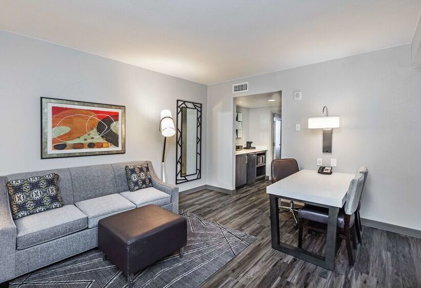 בית מלון כפרי Embassy Suites By Hilton Houston Energy Corridor