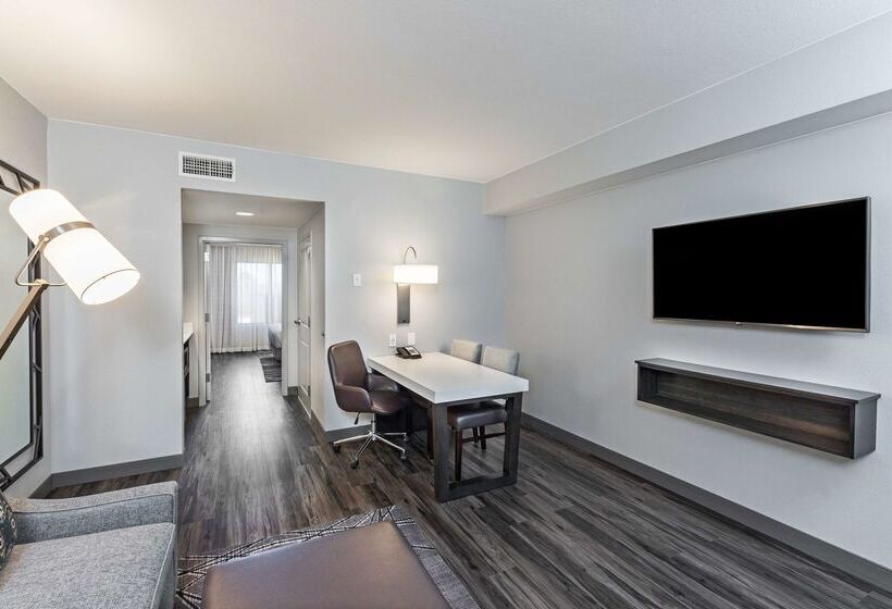 בית מלון כפרי Embassy Suites By Hilton Houston Energy Corridor