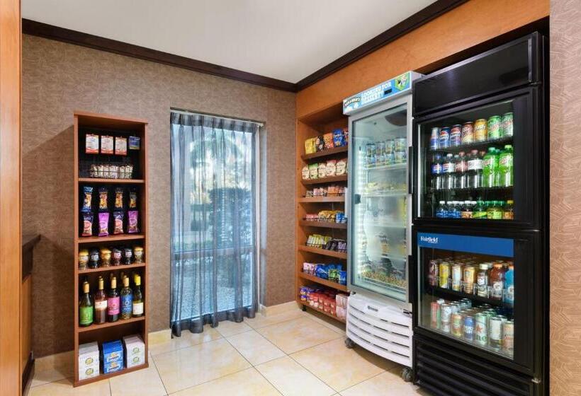 فندق Fairfield Inn & Suites Fort Pierce / Port St Lucie