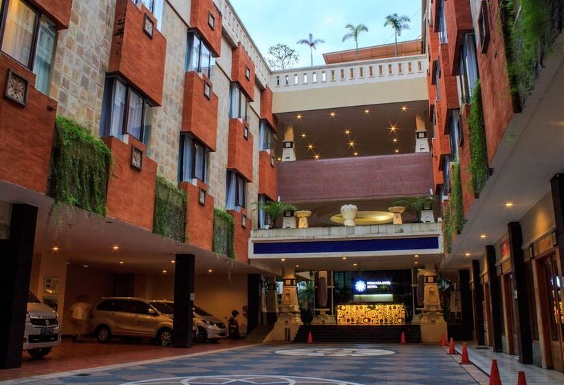 Famous Hotel Kuta Formerly Permata Kuta