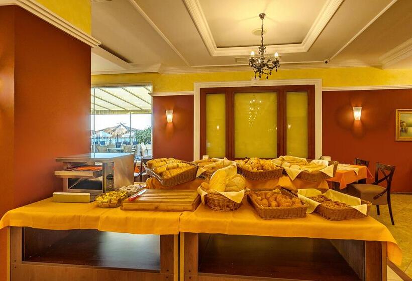 فندق Festa Pomorie Resort