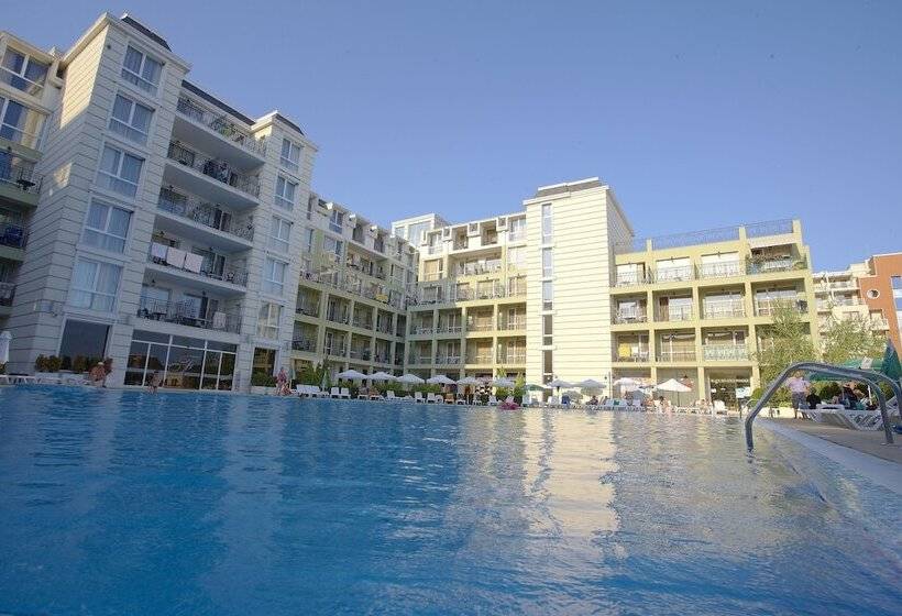 فندق Festa Pomorie Resort