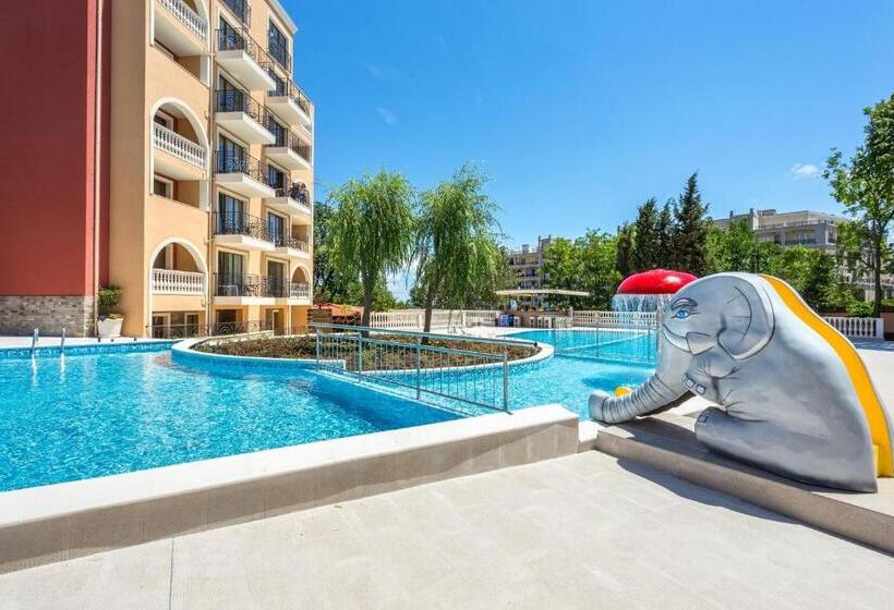 ホテル Festa Via Pontica