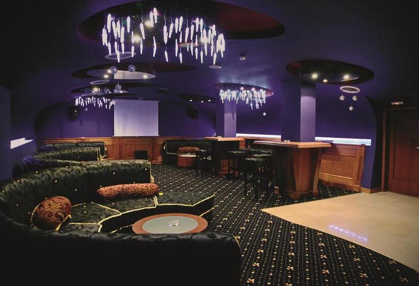 בית מלון כפרי Festa Winter Palace