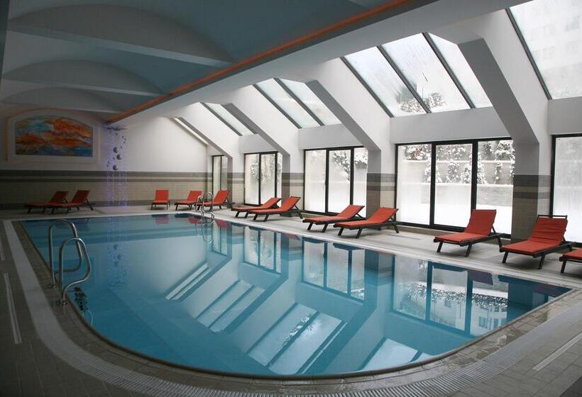 בית מלון כפרי Festa Winter Palace