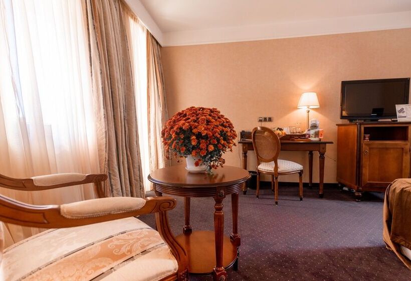 בית מלון כפרי Festa Winter Palace